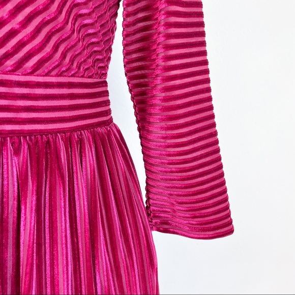 Copper Key Berry Velvet Stripe Dress - Picture 4 of 11
